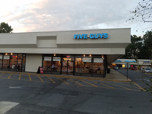 Home Improvement Store «The Home Depot», reviews and photos, 7111 Westlake Terrace, Bethesda, MD 20817, USA