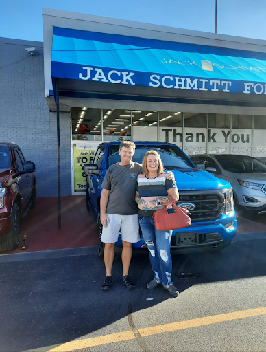 Car Dealer «Jack Schmitt Ford Lincoln», reviews and photos, 1820 Vandalia St, Collinsville, IL 62234, USA