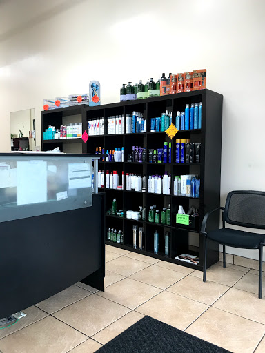 Beauty Salon «Quick Clips Hair Salon», reviews and photos, 8200 Main St # 600, Houston, TX 77025, USA