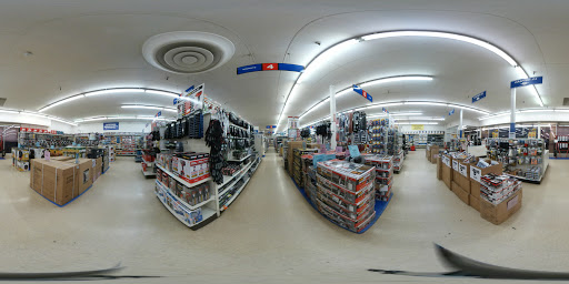 Hardware Store «Harbor Freight Tools», reviews and photos, 4675 Portland Rd NE #170, Salem, OR 97305, USA