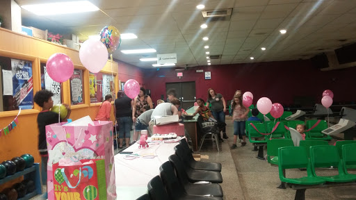 Bowling Alley «Tarheel Lanes», reviews and photos, 3275 Asheville Hwy, Hendersonville, NC 28791, USA