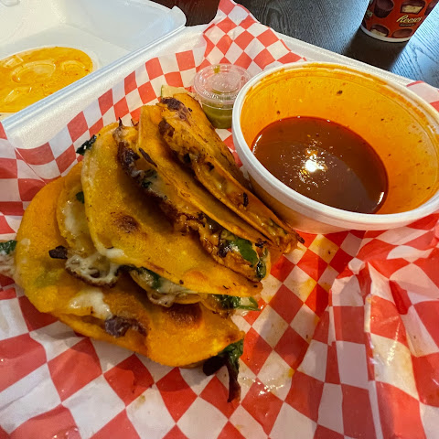 Slappingtacosatl by null