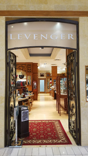 Stationery Store «Levenger», reviews and photos, 8023 Tysons Corner Center, McLean, VA 22102, USA