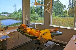 Huszti Dental Care image