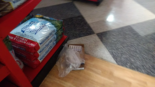 Pet Supply Store «Petco Animal Supplies», reviews and photos, 1450 Twixt Town Rd, Marion, IA 52302, USA