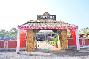 Hotel 1100 image