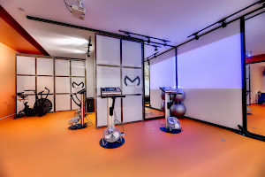 Centre de fitness MYO DOJO Électrostimulation Miha Bodytec Lyon Confluence image