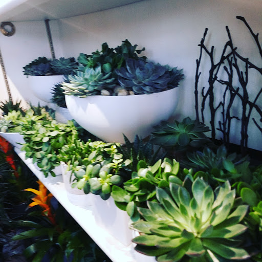 Florist «Scarsdale Flower Boutique», reviews and photos, 7 Harwood Ct, Scarsdale, NY 10583, USA