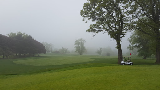 Golf Course «Douglaston Golf Course», reviews and photos, 6320 Marathon Pkwy, Douglaston, NY 11363, USA