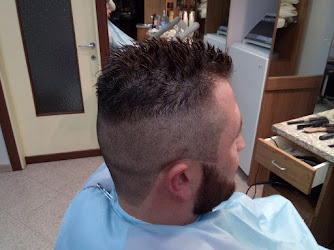 Francesco Professional Barber