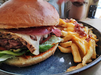 Plats et boissons du Restaurant de hamburgers Le Burger Gourmet Saint-Raphaël - ''Burgers français, et frais'' à Saint-Raphaël - n°3