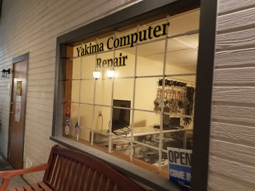 Computer Repair Service «Yakima Computer Repair», reviews and photos, 108 S 3rd St, Yakima, WA 98901, USA