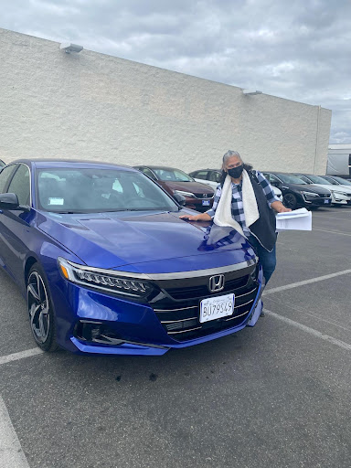 Honda Dealer «Norm Reeves Honda Superstore Irvine», reviews and photos, 16 Auto Center Dr, Irvine, CA 92618, USA