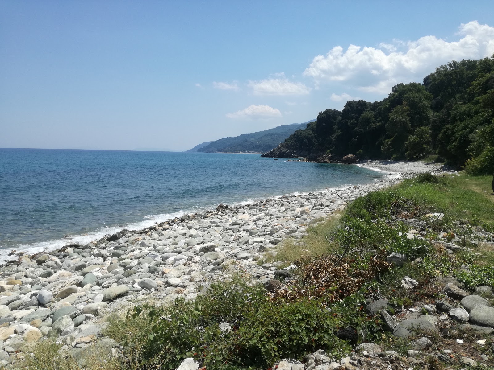 Ascension beach的照片 带有岩石地形表面