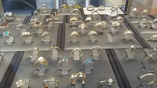 Pawn Shop «Newport Pawn Shop», reviews and photos, 224 SW Coast Hwy, Newport, OR 97365, USA