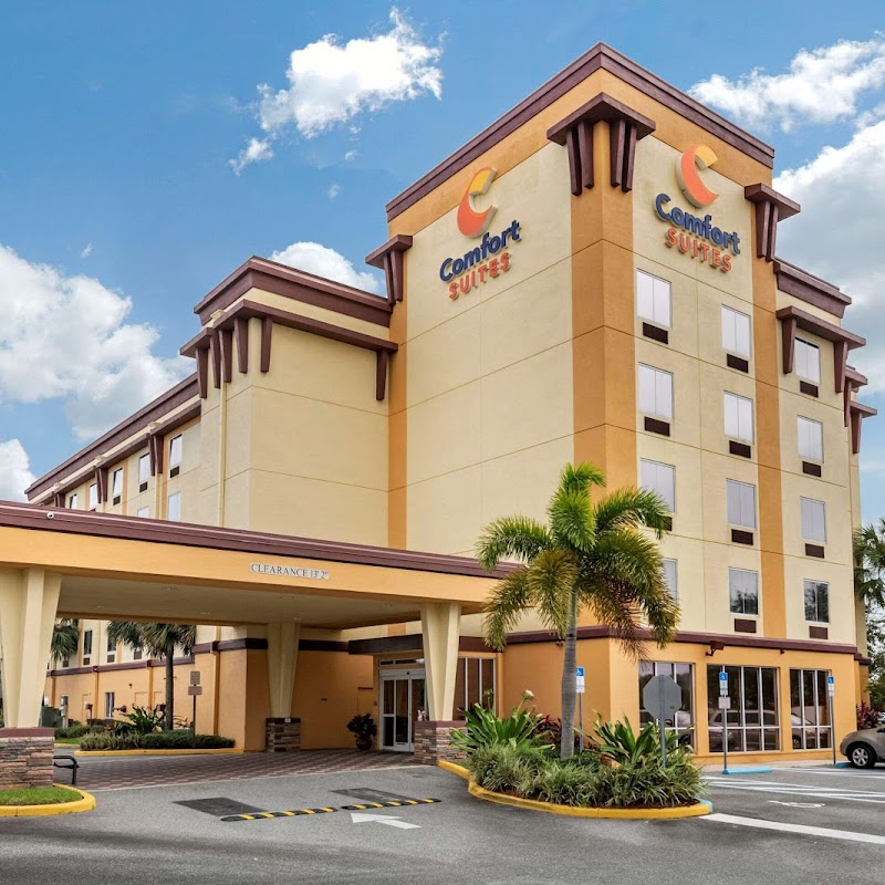 Comfort Suites Orlando Airport