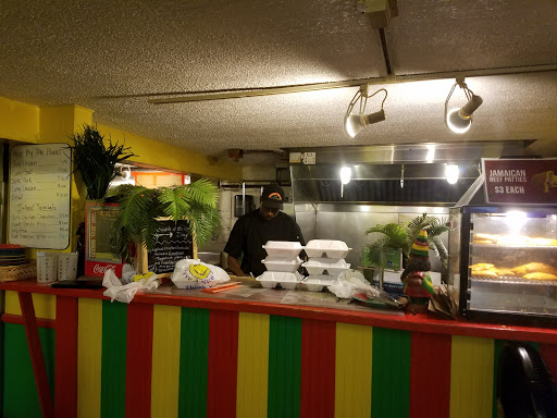 Jamaican Jerk Pit