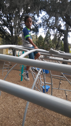 Community Center «Fair Oaks Park Community Center», reviews and photos, 5019 N 34th St, Tampa, FL 33610, USA