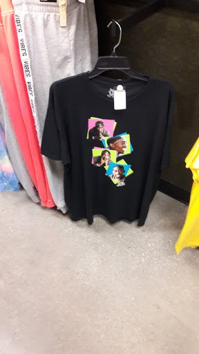 Clothing Store «rue21», reviews and photos, 112 Pavilion Pkwy, Fayetteville, GA 30214, USA