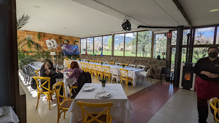 Restaurante A Cuchillo - C. de la Sierra de Guadarrama, 6, 28791 Soto del Real, Madrid, Spain