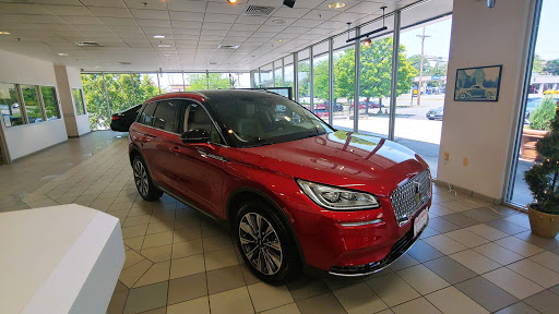 Lincoln Mercury Dealer «East West Lincoln», reviews and photos, 7591 Annapolis Rd, Landover Hills, MD 20784, USA