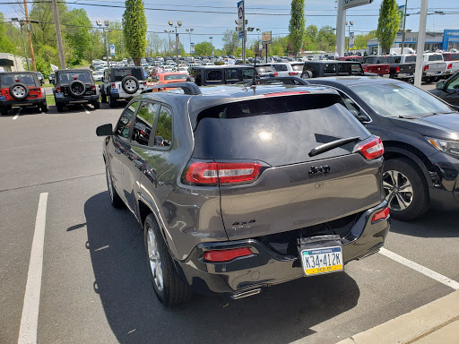 Car Dealer «Fred Beans Chrysler Dodge Jeep Ram», reviews and photos, 858 N Easton Rd, Doylestown, PA 18902, USA