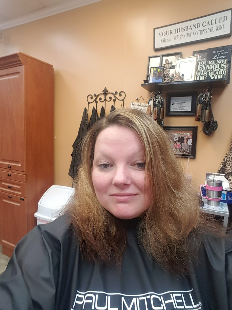Unique Salon & Tan 47842