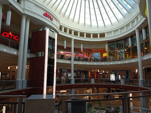 Shopping Mall «Phipps Plaza», reviews and photos, 3500 Peachtree Rd NE, Atlanta, GA 30326, USA