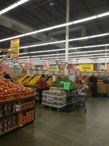 Grocery Store «Superior Grocers», reviews and photos, 1375 N Citrus Ave, Covina, CA 91722, USA