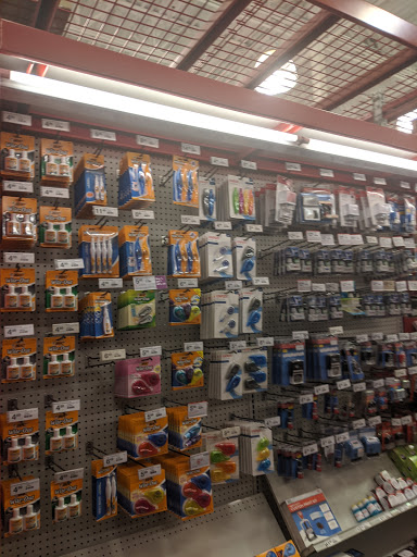 Office Supply Store «Staples», reviews and photos, 613 Washington Blvd, Jersey City, NJ 07310, USA