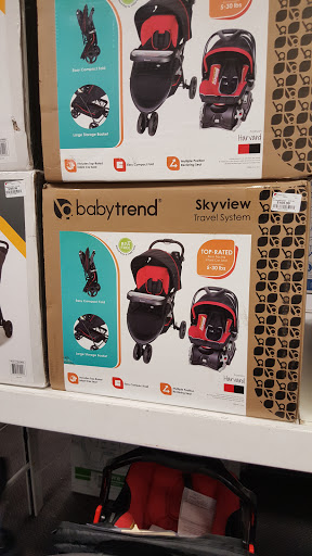 Clothing Store «Burlington Coat Factory», reviews and photos, 6875 Southland Dr, Middleburg Heights, OH 44130, USA