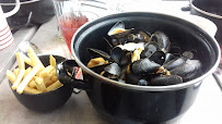 Moules-frites du Restaurant français Crèpes et Coquillages à Cancale - n°7