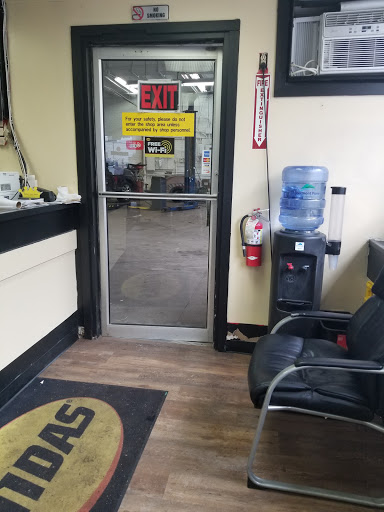 Car Repair and Maintenance «Midas», reviews and photos, 120 Boylston St, Brookline, MA 02445, USA
