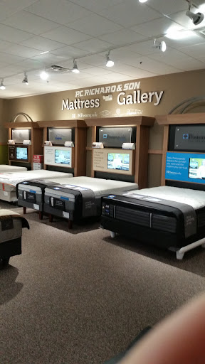 Appliance Store «P.C. Richard & Son», reviews and photos, 239-10 Linden Blvd, Elmont, NY 11003, USA