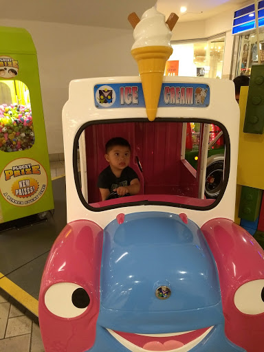 Shopping Mall «Vintage Faire Mall», reviews and photos, 3401 Dale Rd #483, Modesto, CA 95356, USA