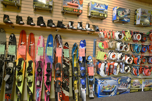 Sporting Goods Store «Santa Rosa Ski and Sports», reviews and photos, 2875 Santa Rosa Ave B2, Santa Rosa, CA 95407, USA