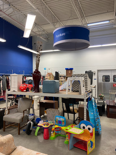 Thrift Store «Goodwill Industries of Greater Cleveland & East Central Ohio», reviews and photos, 16160 Pearl Rd, Strongsville, OH 44136, USA