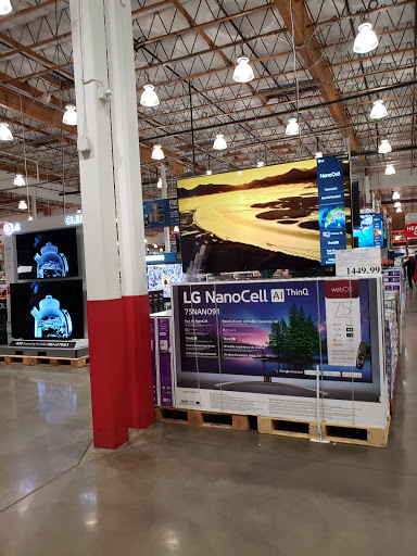 Warehouse store «Costco Wholesale», reviews and photos, 2828 Chad Dr, Eugene, OR 97408, USA