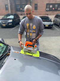 KeyMe Locksmiths - Photo 4 - Car repair in Miami, FL, Miami