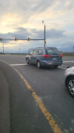 Auto Repair Shop «Hogan & Sons Tire and Auto», reviews and photos, 2421 Centreville Rd, Herndon, VA 20171, USA