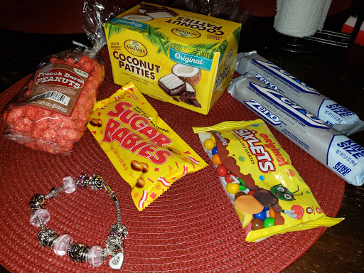 American Restaurant «Cracker Barrel Old Country Store», reviews and photos, 2075 Hylan Dr, Rochester, NY 14623, USA