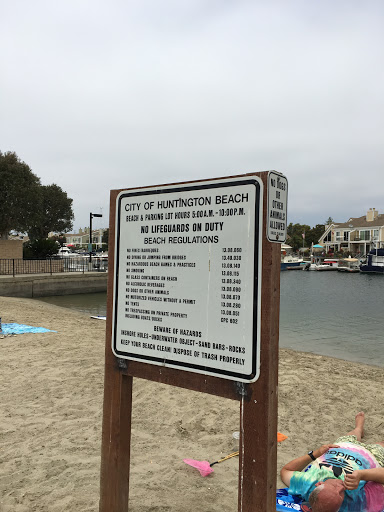 City Park «Trinidad Park», reviews and photos, 3601 Sagamore Dr, Huntington Beach, CA 92649, USA