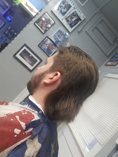 Barber Shop «Kentucky Wildcuts Barber Shop», reviews and photos, 503 Euclid Ave, Lexington, KY 40502, USA