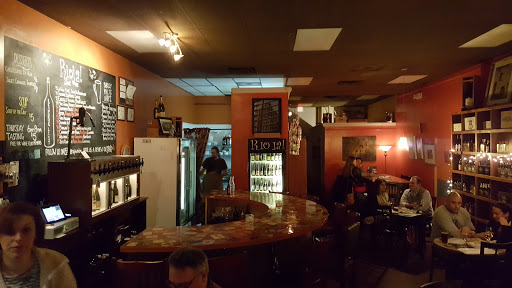 Wine Bar «Rioja! A Wine Bar», reviews and photos, 1603 Battleground Ave, Greensboro, NC 27408, USA