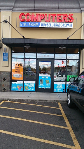 Computer Repair Service «COMPRITE - COMPUTER & CELL PHONE, IPAD, IPHONE, SAMSUNG REPAIR - SE Portland», reviews and photos, 8136 SE Foster Rd #180, Portland, OR 97206, USA