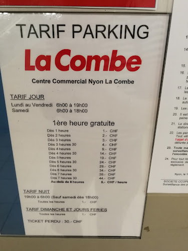 Kommentare und Rezensionen über Parking de la Combe