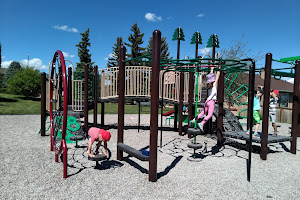 Signal Hill Circle Playground