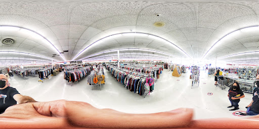 Thrift Store «Arc Thrift Shop», reviews and photos, 4402 Austin Bluffs Pkwy, Colorado Springs, CO 80918, USA
