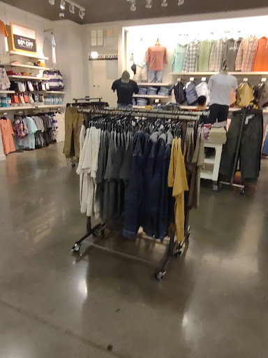 Outlet Mall «Tanger Outlet Houston», reviews and photos, 5885 Gulf Fwy, Texas City, TX 77591, USA