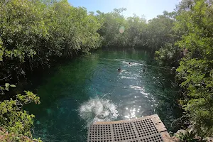 Cenote Xunaan Ha image